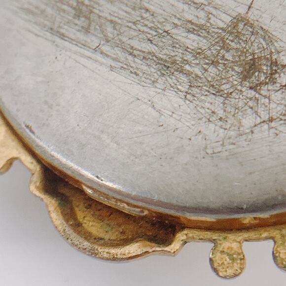 Antique Victorian Gold-Plated Shell Cameo Locket Pendant - 1880-1910 Vintage - Picture 9 of 10